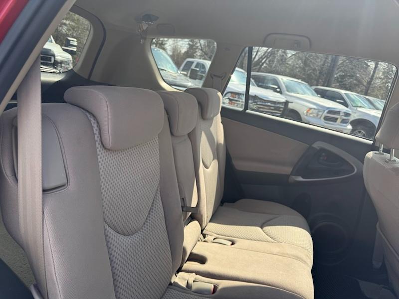 Toyota RAV4 Base I4 4WD 2008