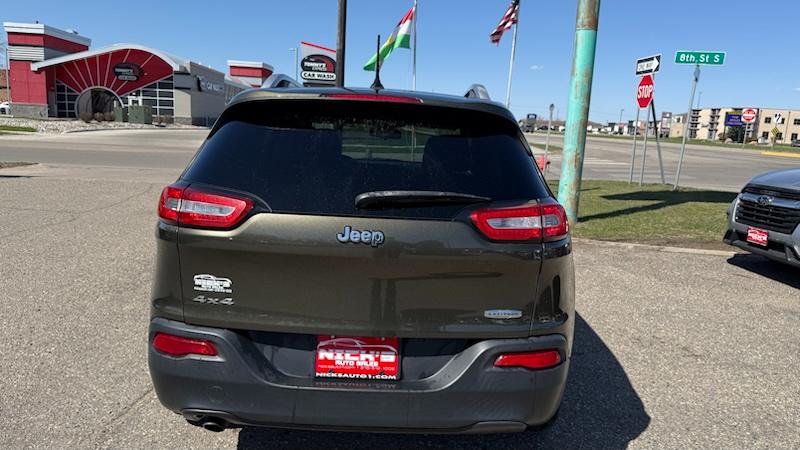 Jeep Cherokee Latitude 4WD 2014