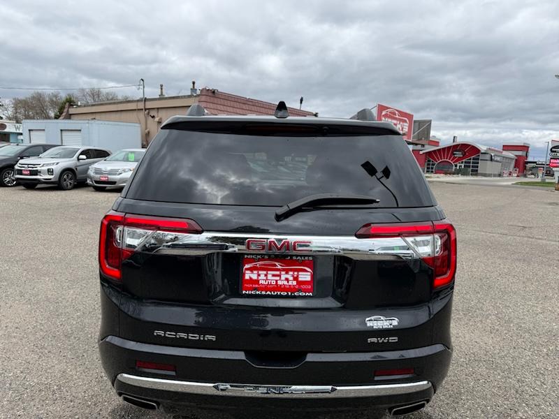 GMC Acadia Denali AWD 2020