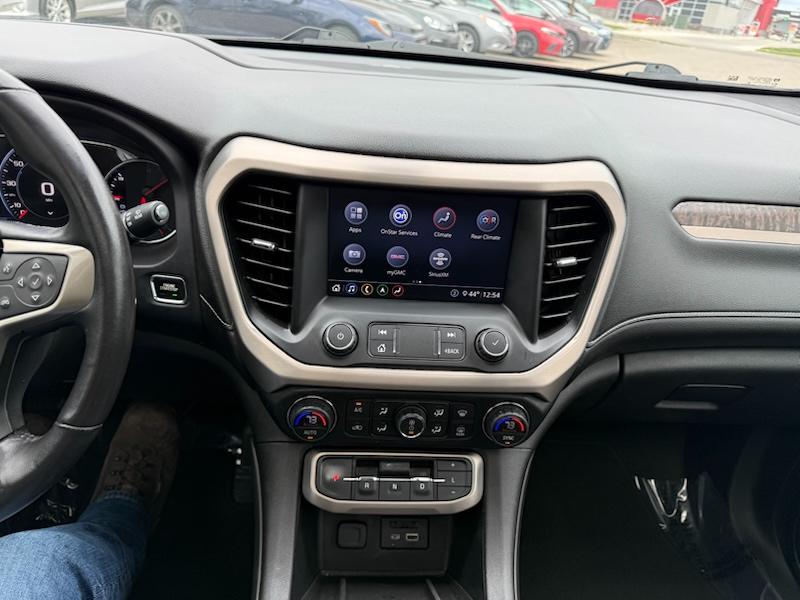 GMC Acadia Denali AWD 2020