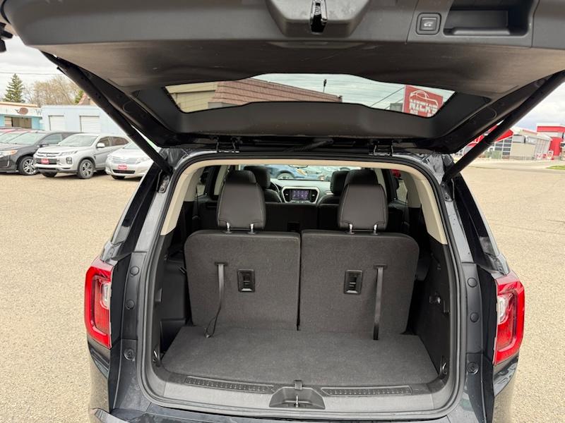 GMC Acadia Denali AWD 2020