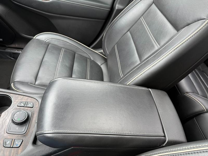 GMC Acadia Denali AWD 2020
