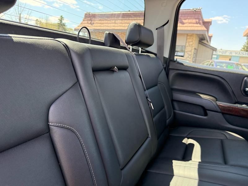 GMC Sierra 1500 SLT Crew Cab Long Box 4WD 2017