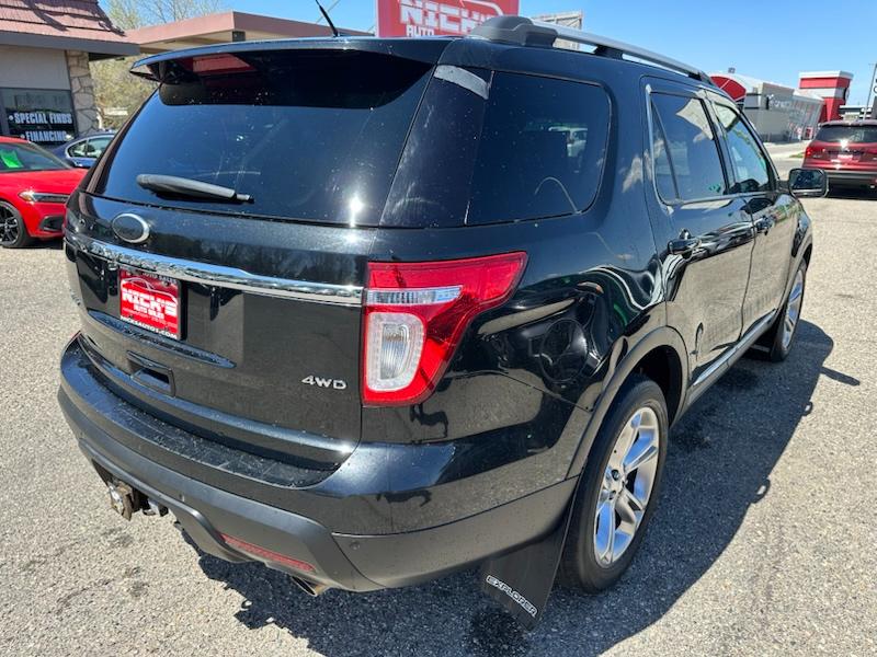 Ford Explorer Limited 4WD 2011