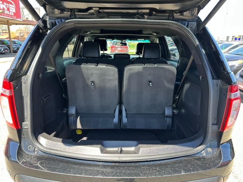 Ford Explorer Limited 4WD 2011