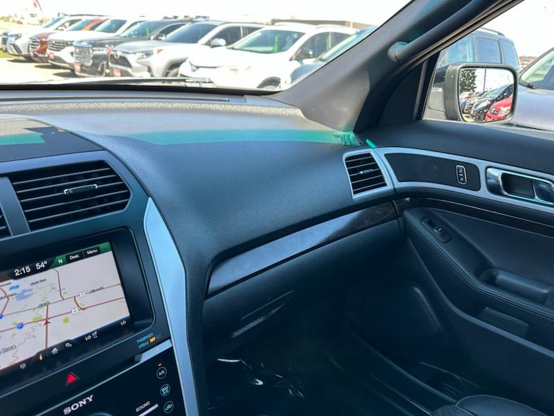 Ford Explorer Limited 4WD 2011