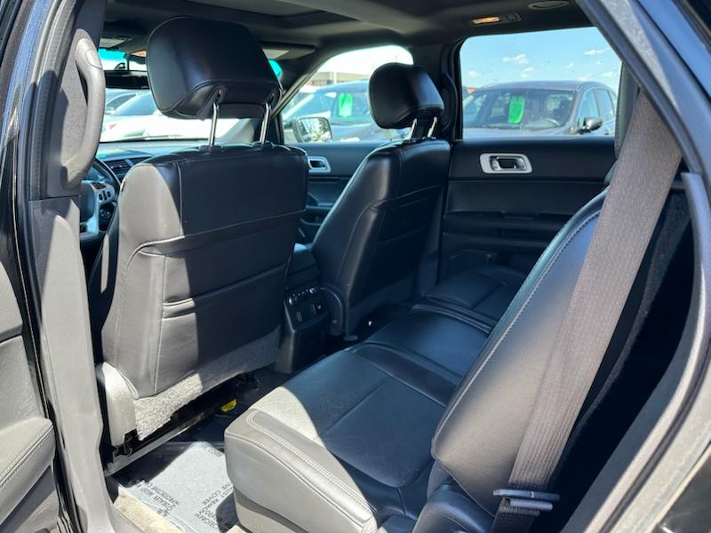 Ford Explorer Limited 4WD 2011