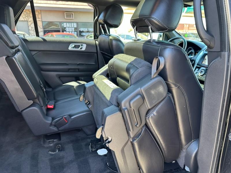 Ford Explorer Limited 4WD 2011