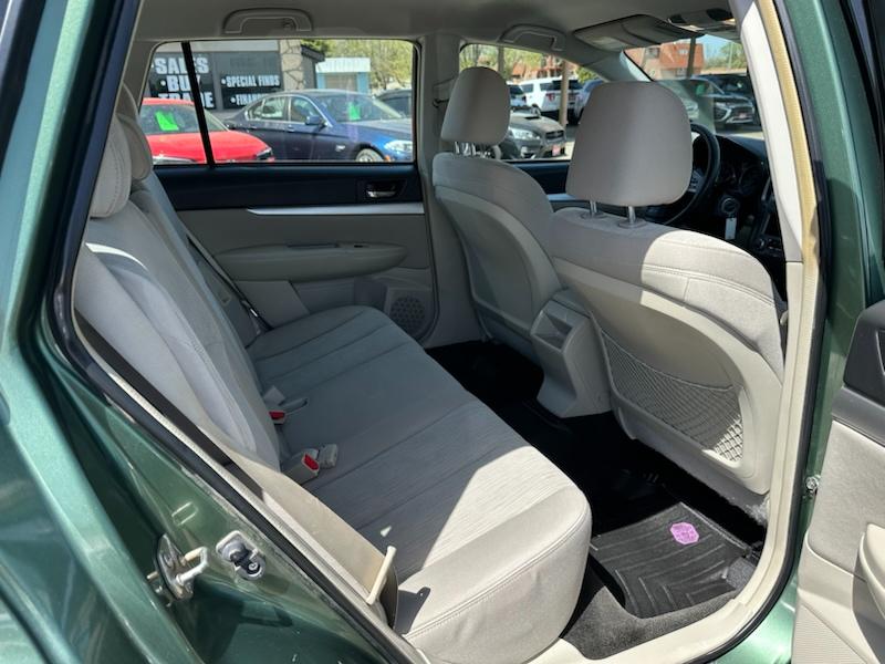 Subaru Outback 2.5i 2014