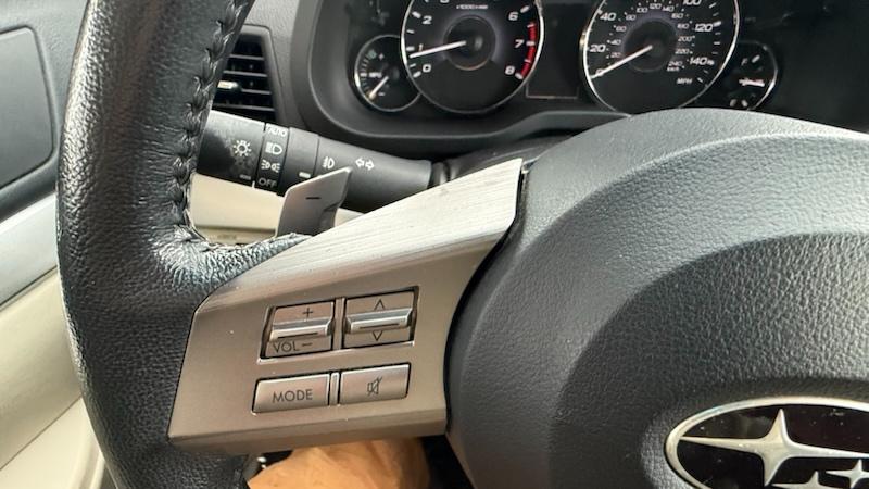 Subaru Outback 2.5i Premium 2011