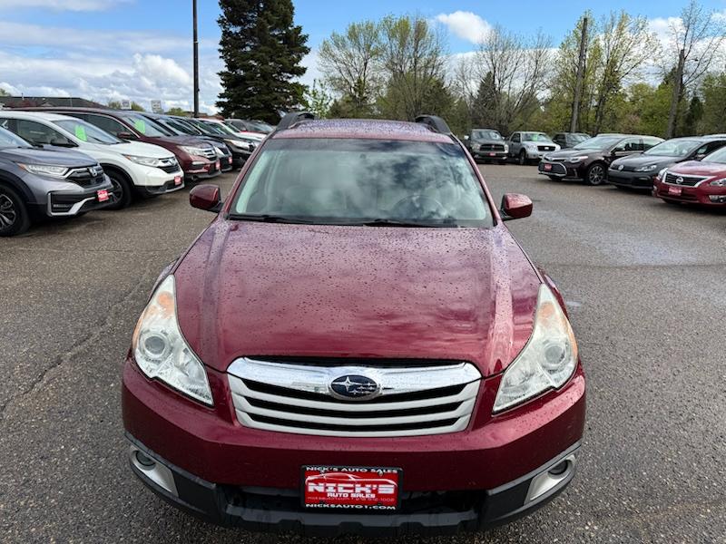 Subaru Outback 2.5i Premium 2011