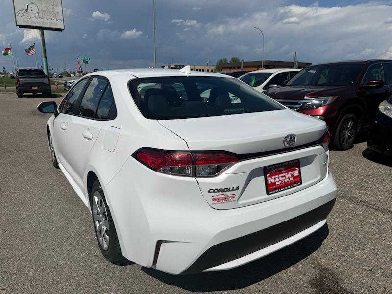 Toyota Corolla LE 2022