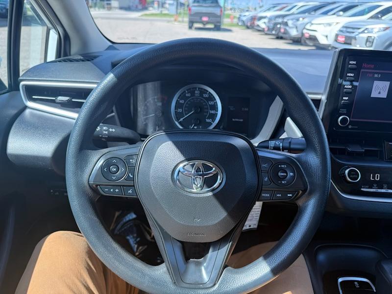 Toyota Corolla LE 2022