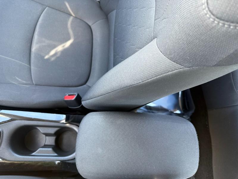 Toyota Corolla LE 2022
