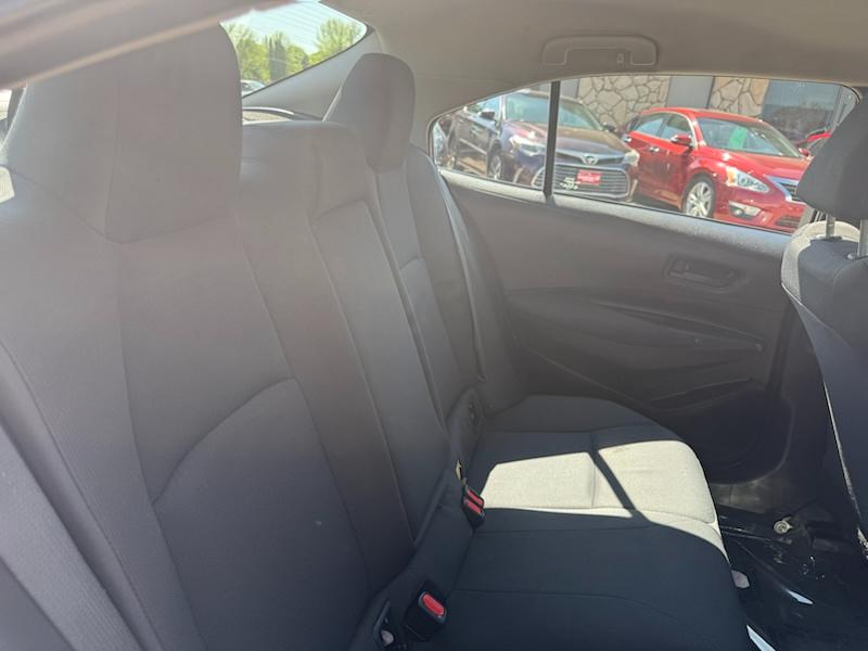Toyota Corolla LE 2022