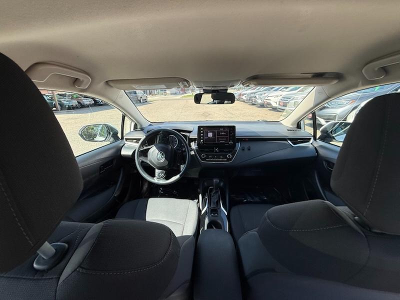 Toyota Corolla LE 2022
