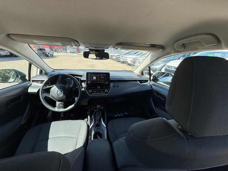 Toyota Corolla LE 2022