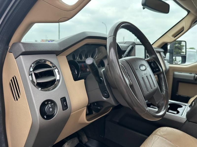 Ford F-250 SD Lariat Crew Cab 4WD 2014