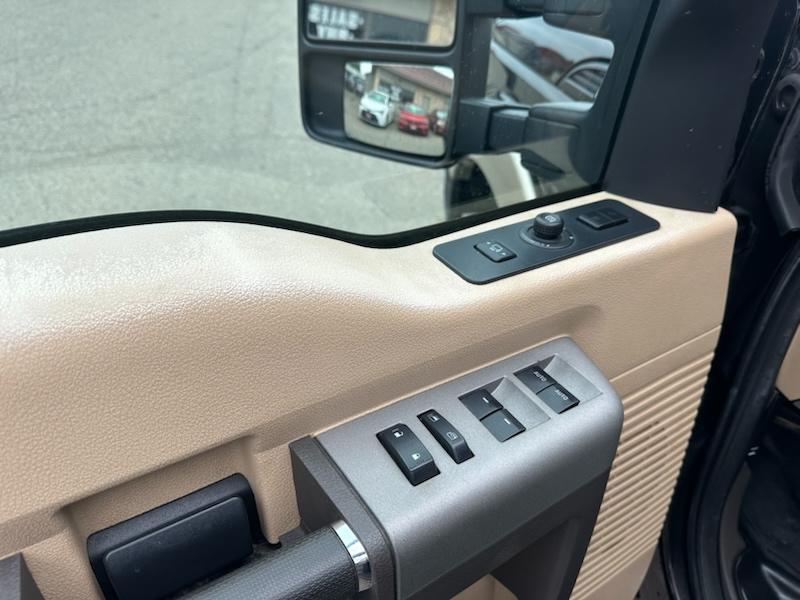Ford F-250 SD Lariat Crew Cab 4WD 2014