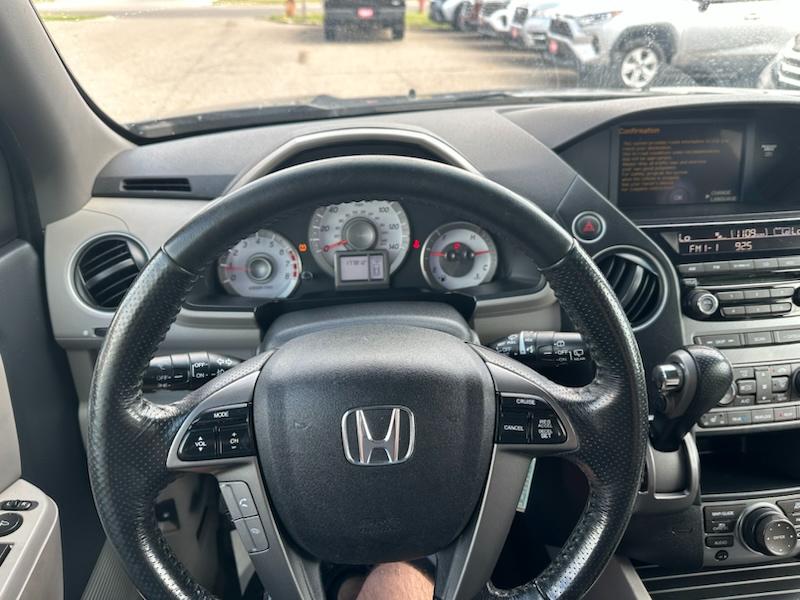 Honda Pilot EX-L 4WD 5-Spd AT with Navigation 2015