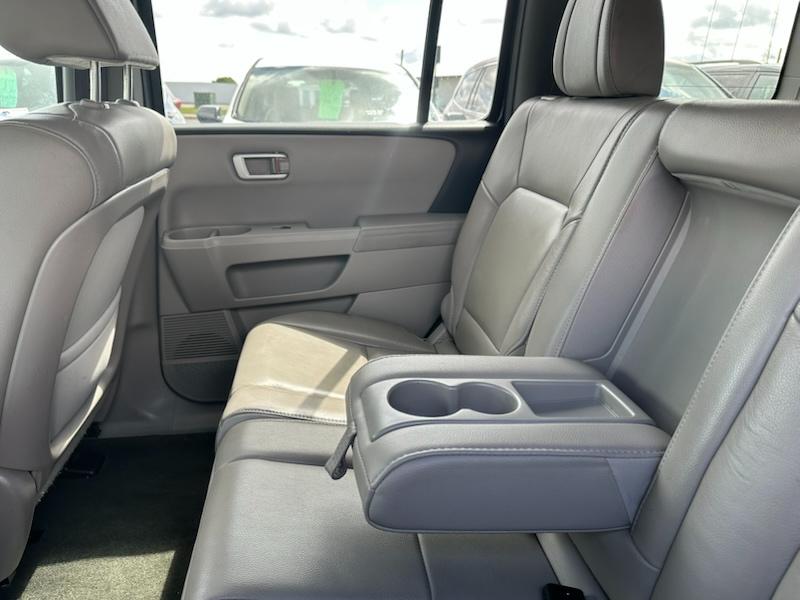 Honda Pilot EX-L 4WD 5-Spd AT with Navigation 2015