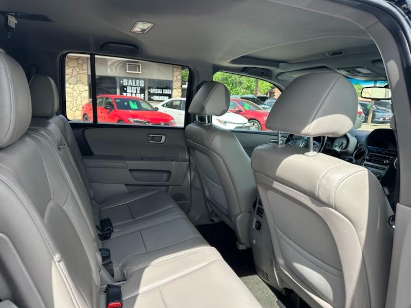 Honda Pilot EX-L 4WD 5-Spd AT with Navigation 2015