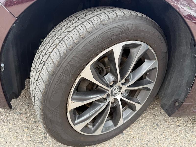Toyota Avalon XLE Plus 2017