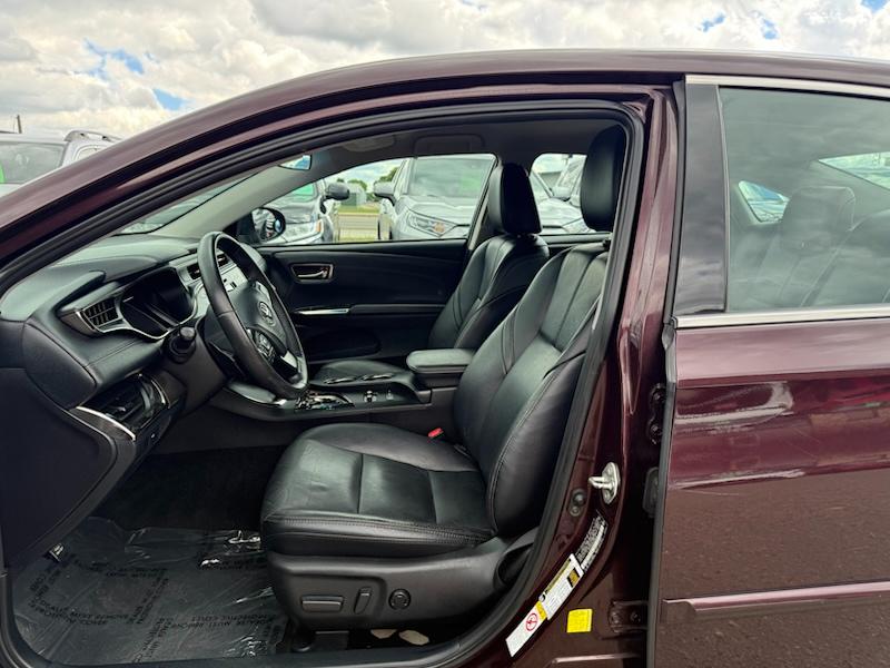 Toyota Avalon XLE Plus 2017