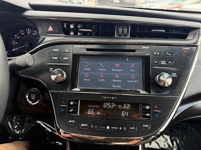 Toyota Avalon XLE Plus 2017