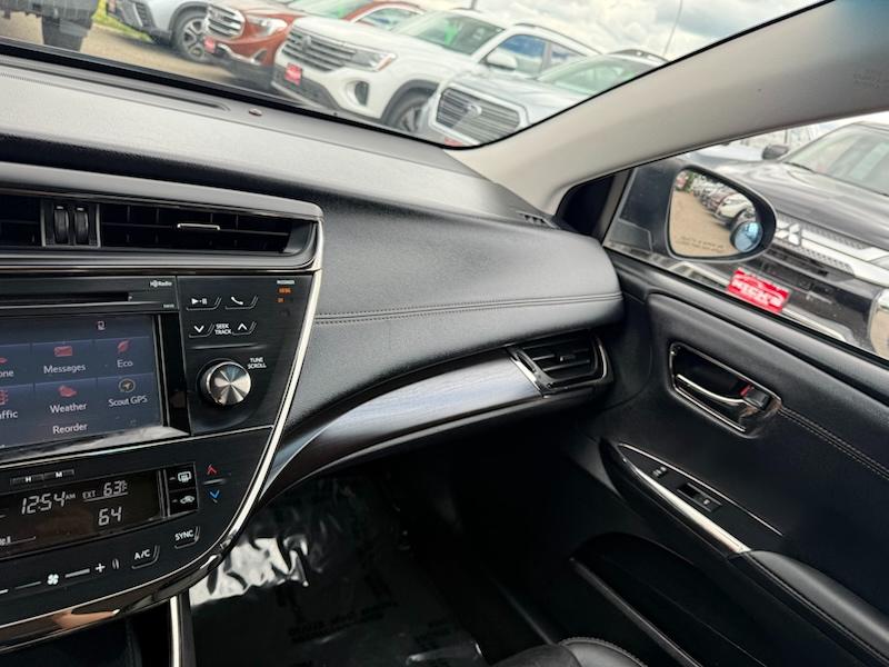 Toyota Avalon XLE Plus 2017