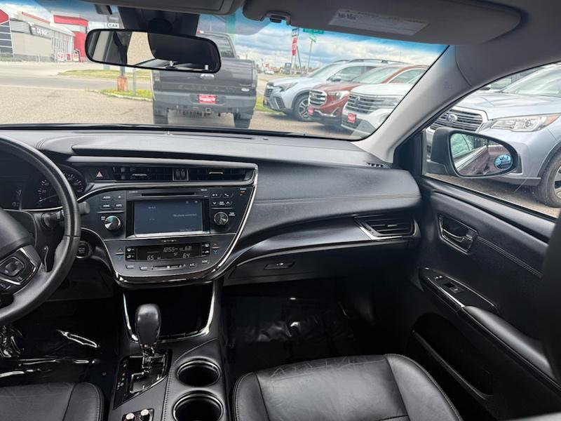 Toyota Avalon XLE Plus 2017