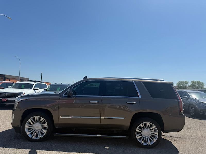 Cadillac Escalade Premium 4WD 2015