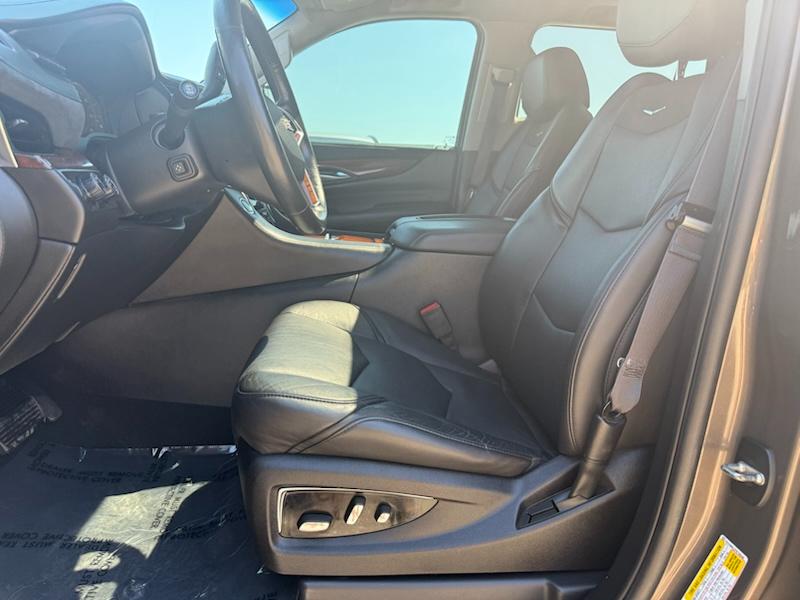 Cadillac Escalade Premium 4WD 2015