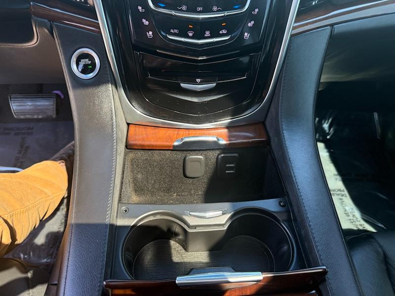 Cadillac Escalade Premium 4WD 2015