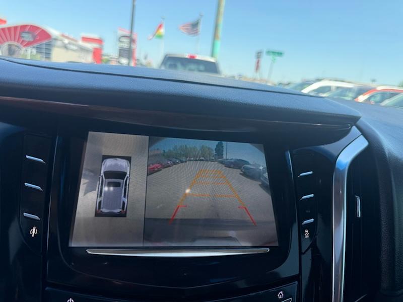 Cadillac Escalade Premium 4WD 2015