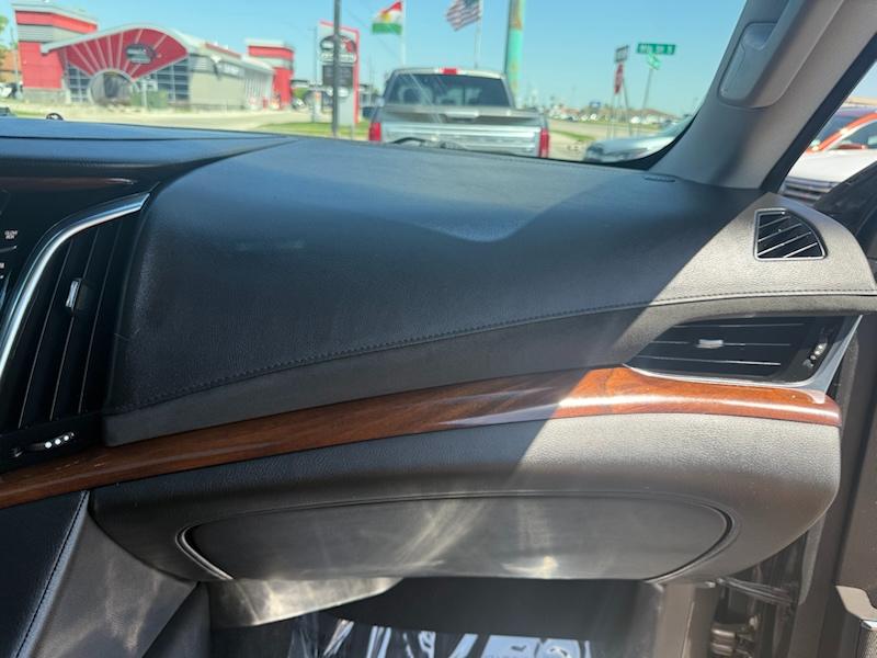 Cadillac Escalade Premium 4WD 2015
