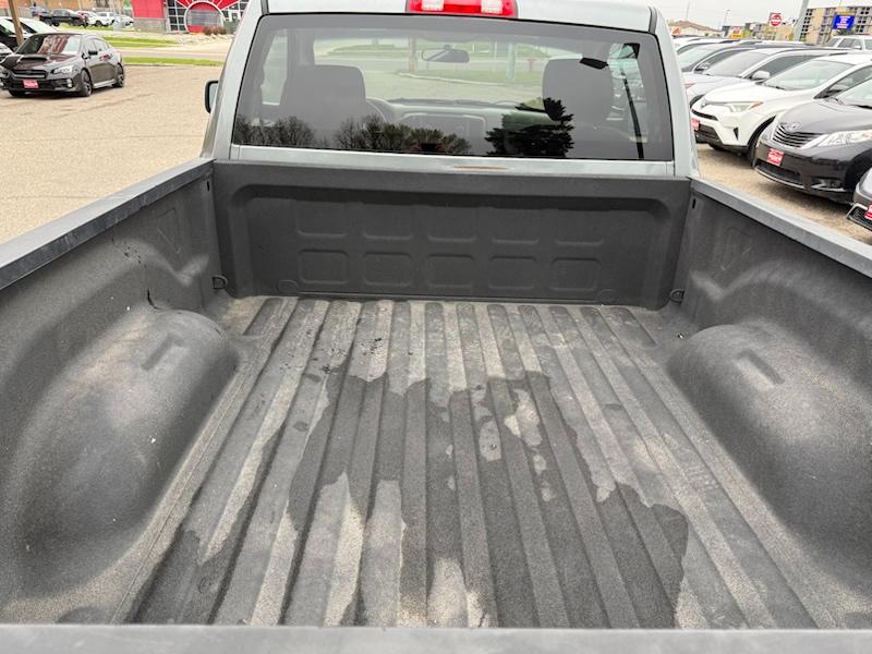 RAM 1500 ST SWB 4WD 2012