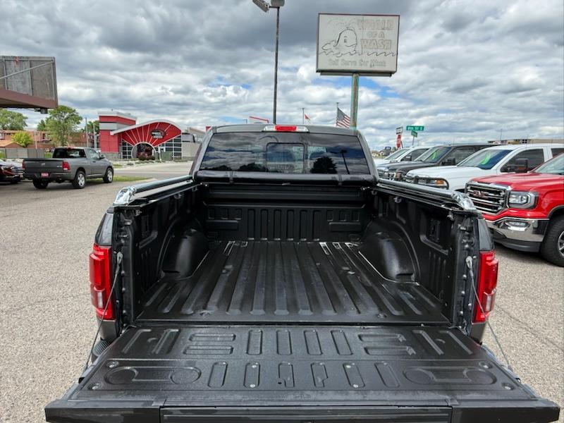 Ford F-150 Platinum SuperCrew 5.5-ft. Bed 4WD 2016