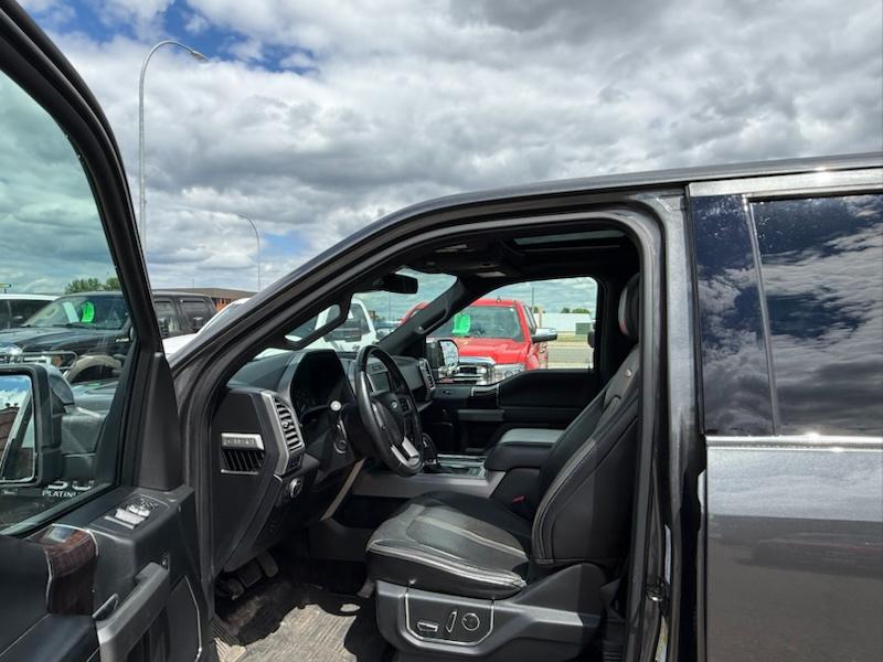 Ford F-150 Platinum SuperCrew 5.5-ft. Bed 4WD 2016