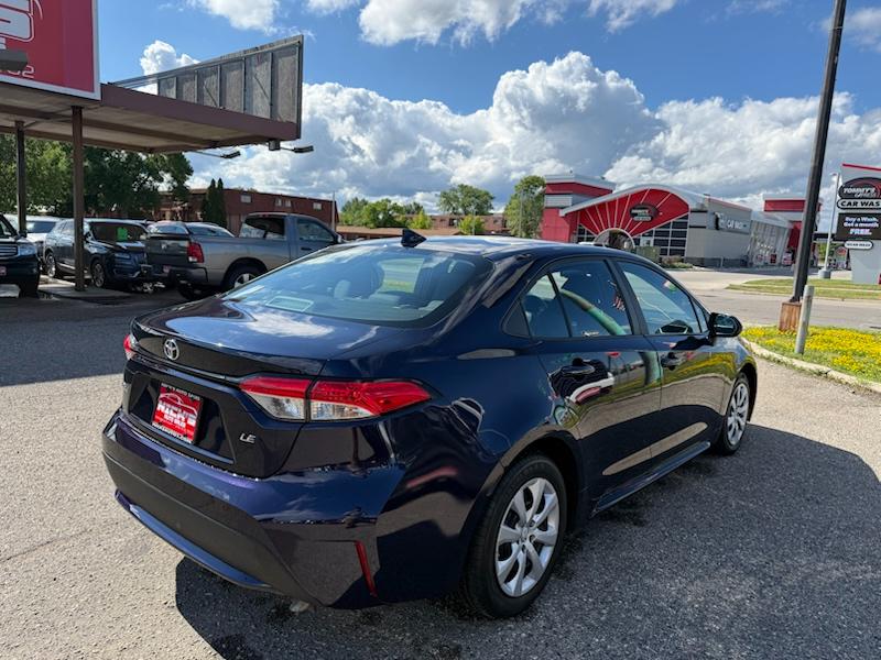 Toyota Corolla LE 2022
