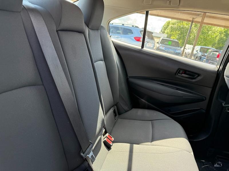Toyota Corolla LE 2022