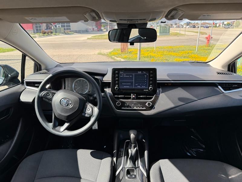 Toyota Corolla LE 2022