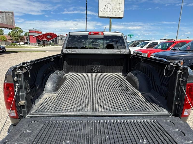 RAM 1500 SLT Quad Cab 4WD 2012