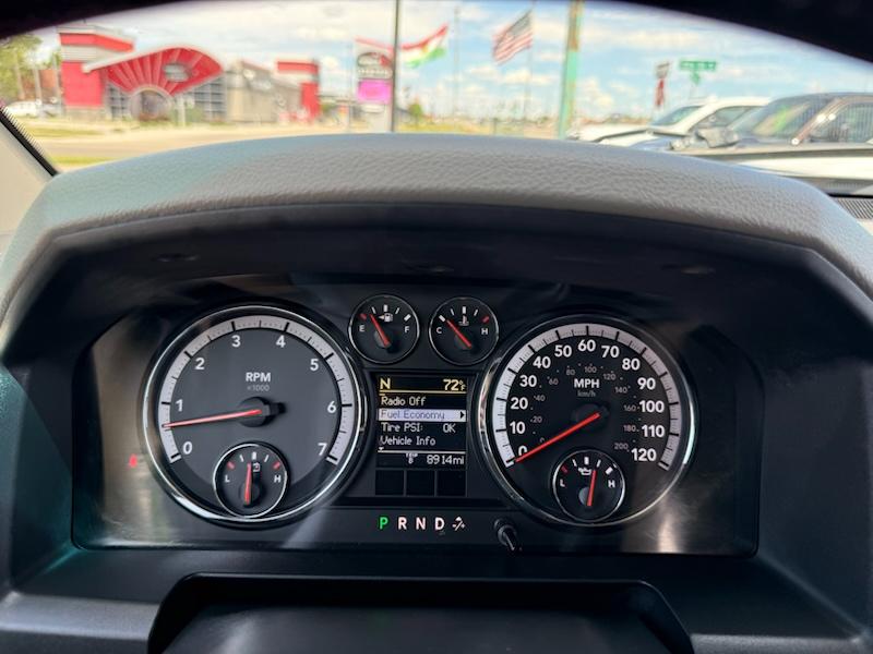 RAM 1500 SLT Quad Cab 4WD 2012