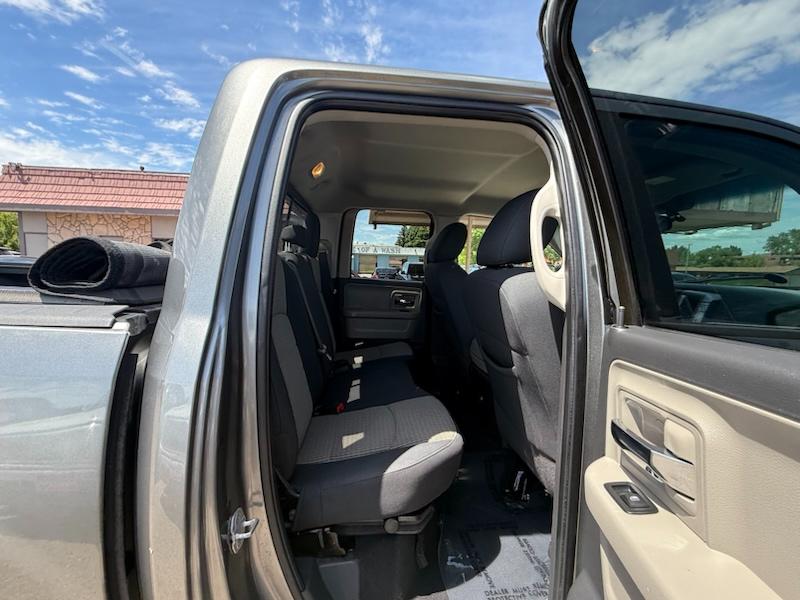 RAM 1500 SLT Quad Cab 4WD 2012