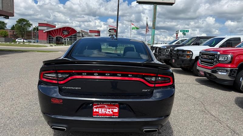 Dodge Charger SXT 2016