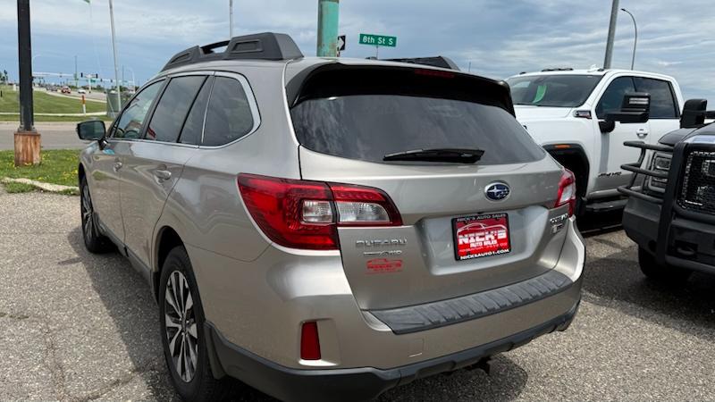 Subaru Outback 2.5i Limited 2015