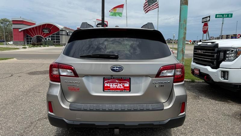 Subaru Outback 2.5i Limited 2015