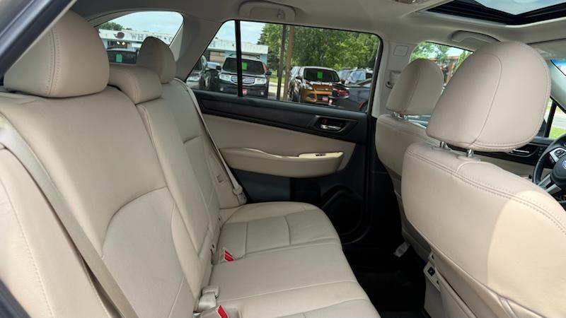 Subaru Outback 2.5i Limited 2015