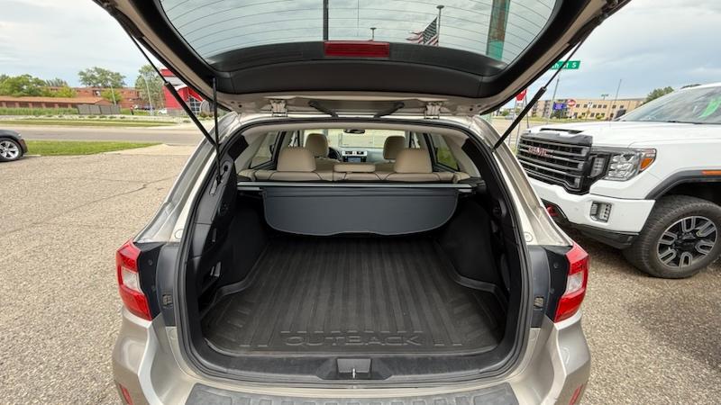 Subaru Outback 2.5i Limited 2015